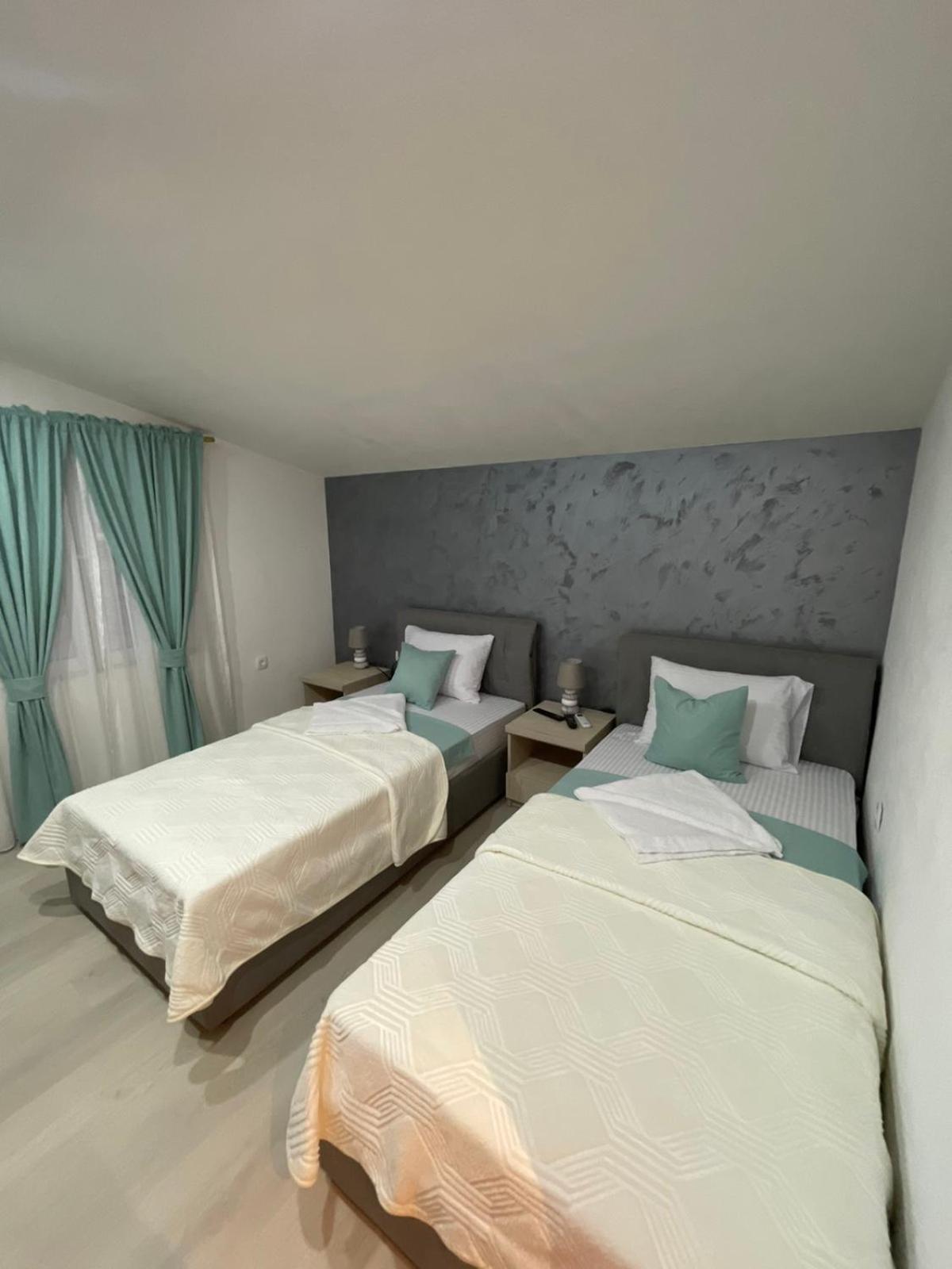 Apartments Zejak Mitrovici  Extérieur photo