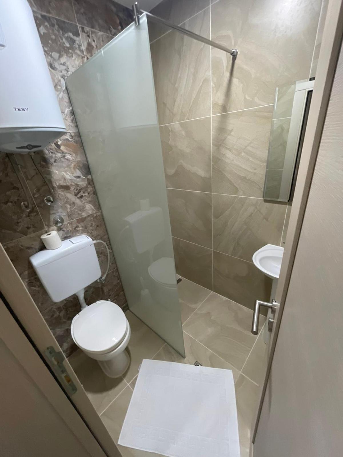 Apartments Zejak Mitrovici  Extérieur photo