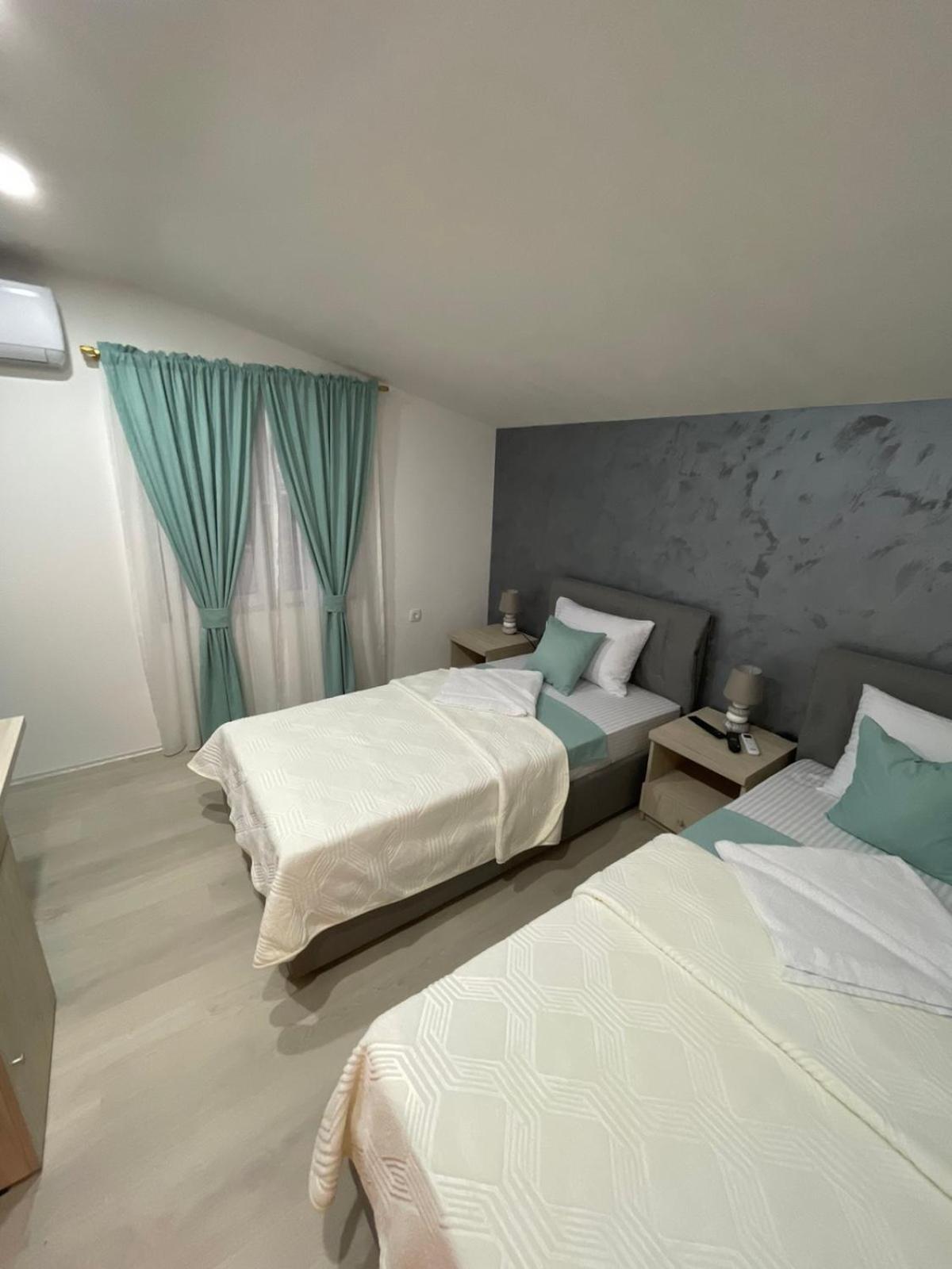 Apartments Zejak Mitrovici  Extérieur photo
