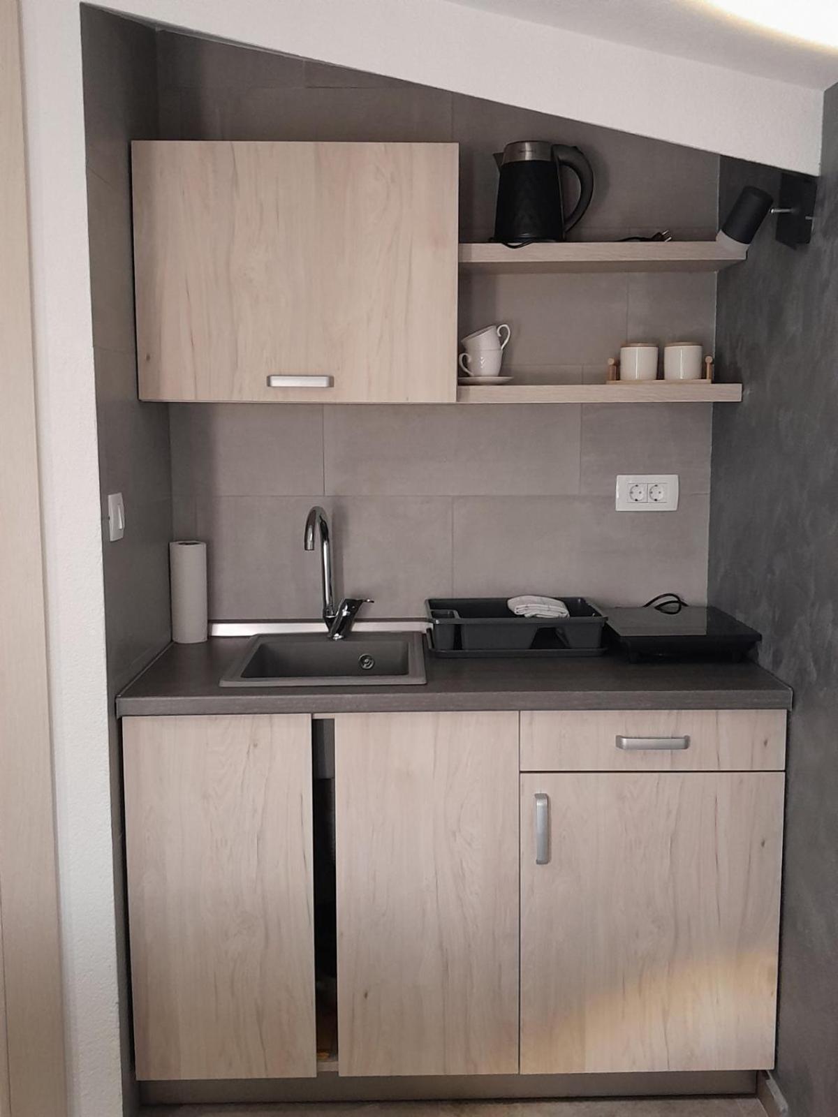 Apartments Zejak Mitrovici  Extérieur photo
